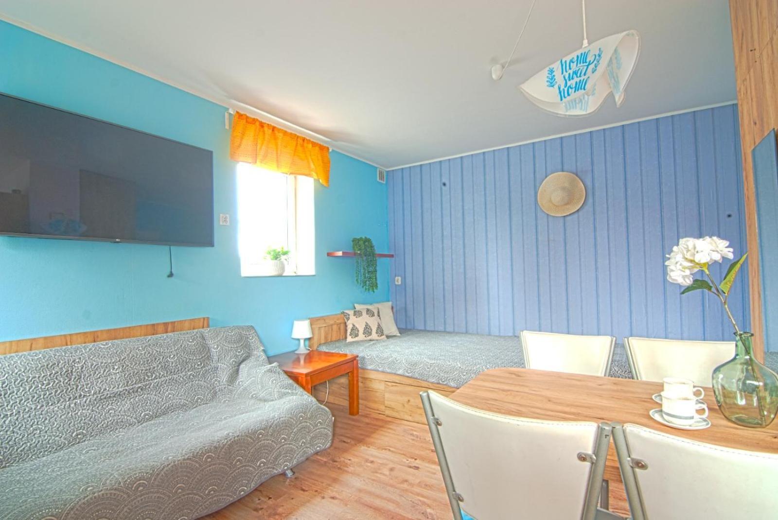Appartamento Wynajem Apartamentow I Pokoi. Ustronie Morskie Esterno foto