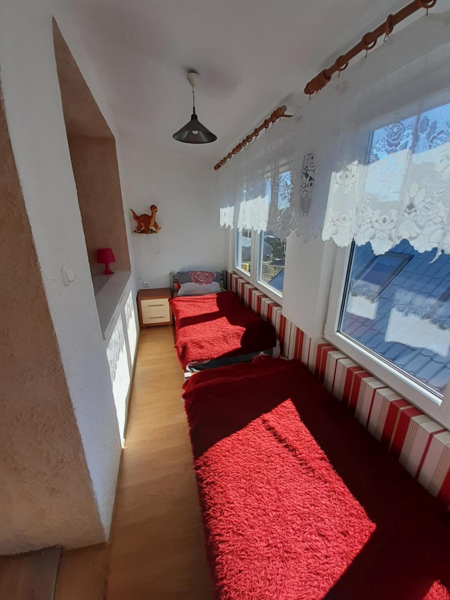 Appartamento Wynajem Apartamentow I Pokoi. Ustronie Morskie Esterno foto